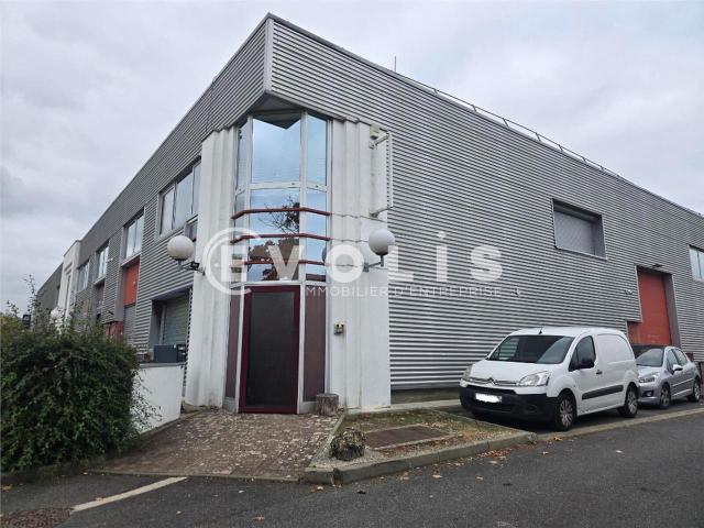 Location bureau Nozay Proche bus et route N20