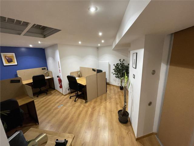 Location bureau Nantes Proche Graslin, tramway et gare
