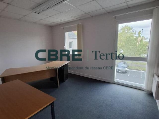 Location bureau Saint Avertin Proche commerces et axes routiers
