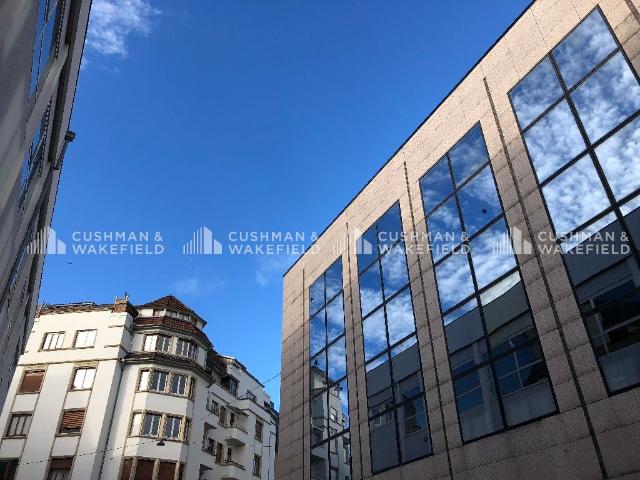 Location bureau Strasbourg Place des Halles Proche bus et tram