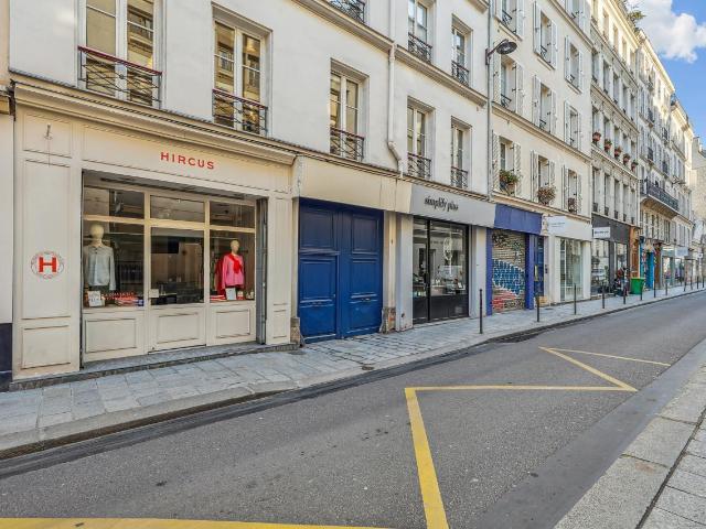 Location bureau Paris 3 Place de la République, proche métro