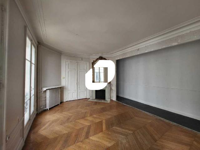 Location bureau Paris 8 Proche Gare Saint Lazare et métro