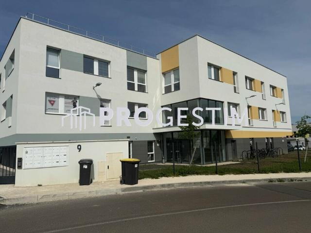 Location bureau Quetigny Proche rocade et liane DIVIA B16
