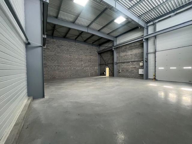 Location cellule d'activité Guipavas Bureaux et atelier