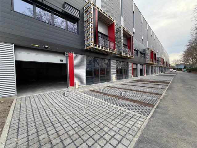 Location cellules d'activité Bobigny Proche A86 et transports