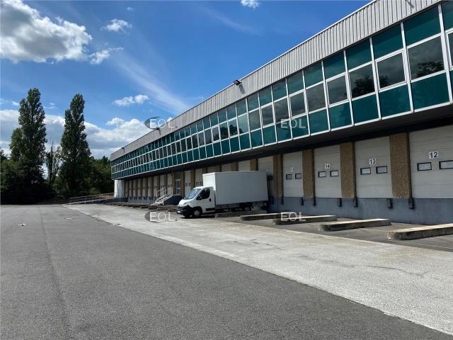 Location cellules d'activité Saint Witz Proximité A1, A104, A4 et RER D