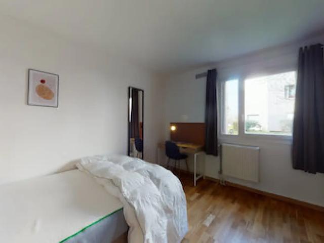 Location Chambre Mail des Catalpas, Montigny le Bretonneux