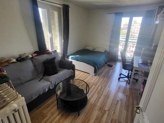 Location Chambre CHF 1'200. /mois | immobilier.ch