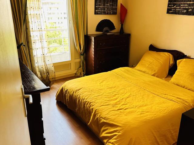 Location Chambre Esplanade Mona Lisa, Courbevoie