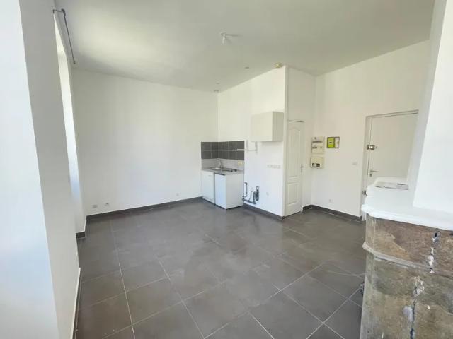 Location Chambre Grand'Rue, Nîmes