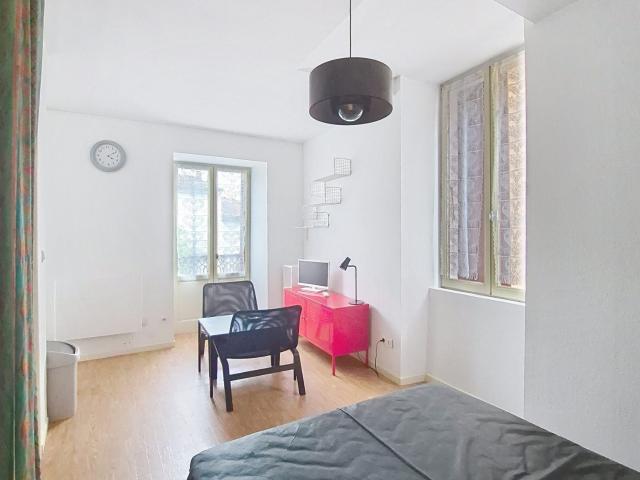 Location Chambre Impasse d'Ouvèze, Privas