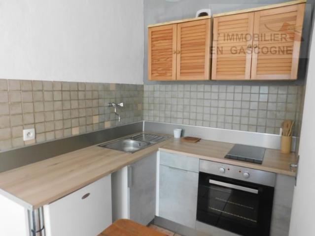 Location Chambre Place de la Fontaine, Auch