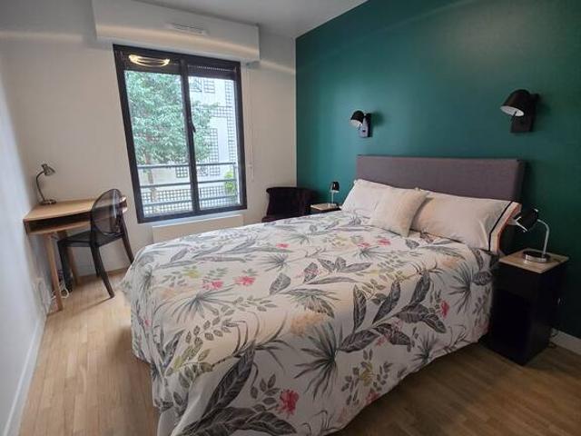 Location Chambre Place de la République Dominicaine, Paris