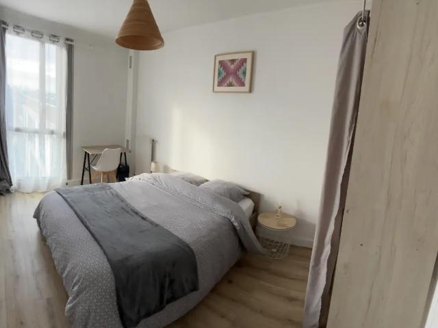 Location Chambre Place Jules Verne, Saint Denis