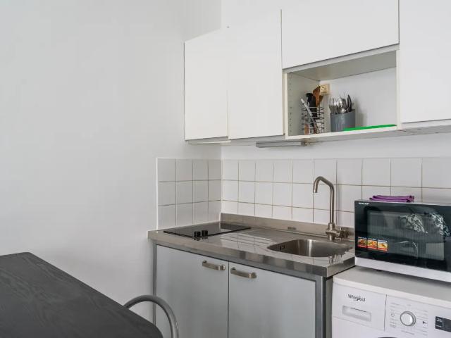 Location Chambre Rue Baron, Paris