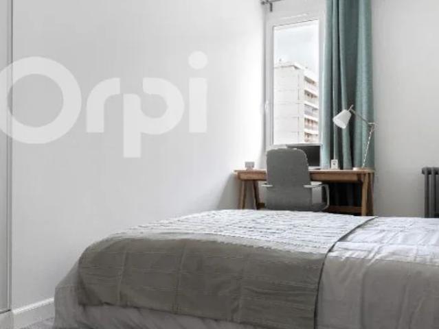 Location Chambre Rue Camille Costa de Beauregard, Chambéry