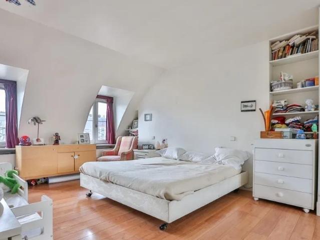 Location Chambre Rue de la Fidélité, Paris