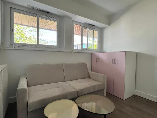 Location Chambre Rue de l'Industrie, Courbevoie