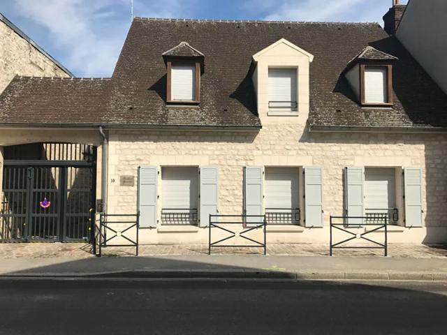 Location Chambre Rue de Paris, Compiègne
