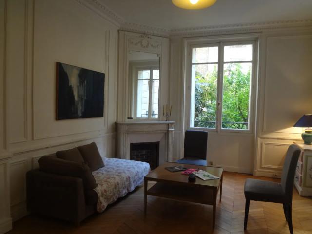 Location Chambre Rue de Rémusat, Paris