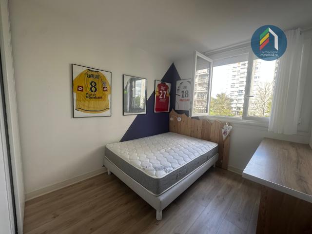 Location Chambre Rue de Saumur, Les Herbiers