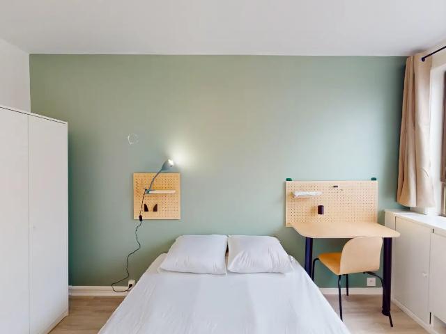 Location Chambre Rue des Lilas, Paris