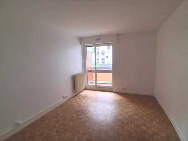 Location Chambre Rue des Pyrénées, Paris