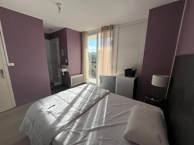 Location Chambre Rue des Treilles, Libourne
