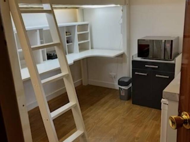 Location Chambre Rue du Docteur Debat, Garches