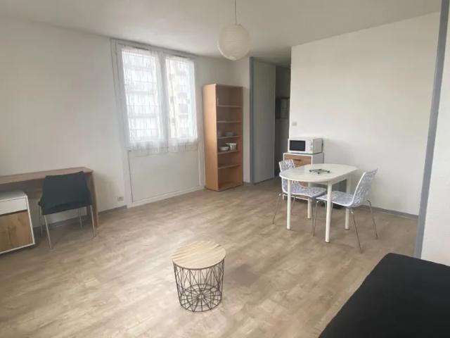 Location Chambre Rue Edouard Chamberland, Limoges
