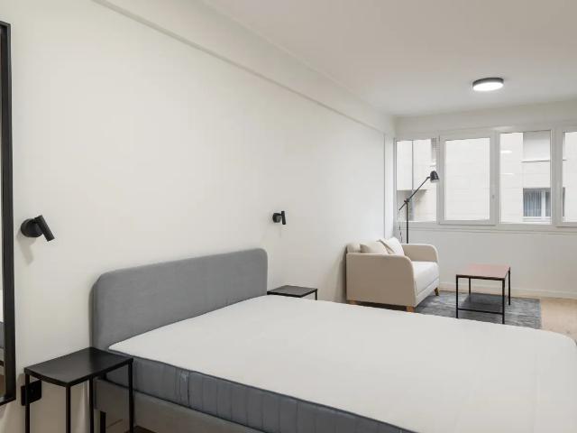 Location Chambre Rue Fernand Pelloutier, Paris