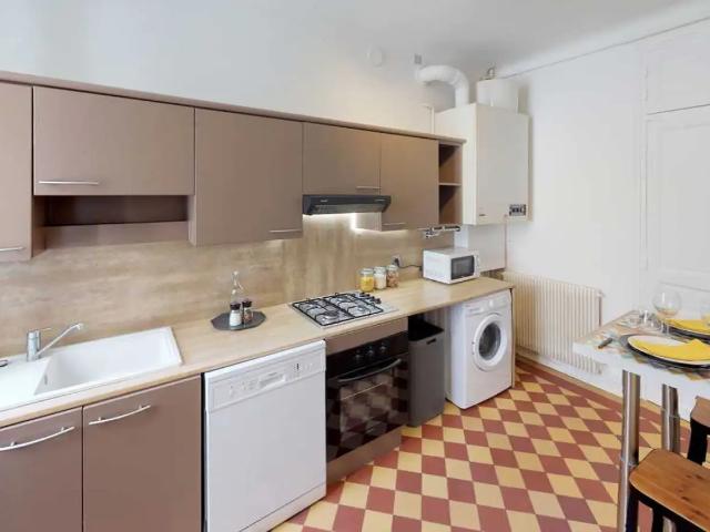 Location Chambre Rue François Mouthon, Paris