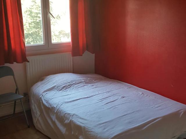 Location Chambre Rue Jean Chevailler, Vénissieux
