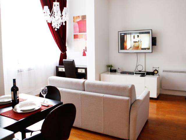 Location Chambre Rue La Boétie, Paris