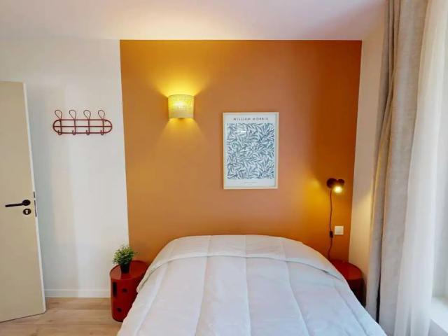 Location Chambre Rue Lally Tollendal, Paris