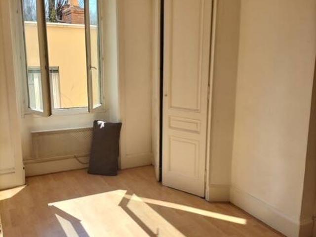 Location Chambre Rue Léon Blum, Villeurbanne