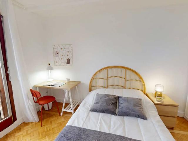 Location Chambre Rue Lecourbe, Paris