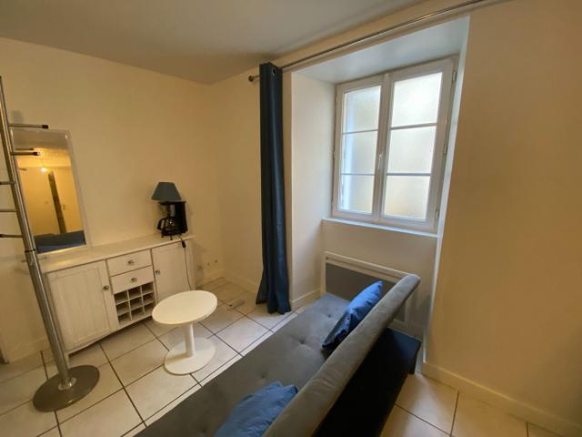 Location Chambre Rue Mazagran, Laval