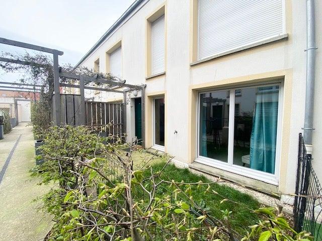 Location Chambre Rue Ossip Zadkine, Calais