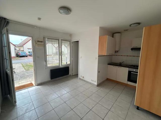 Location Chambre Rue Pasteur, Chauny