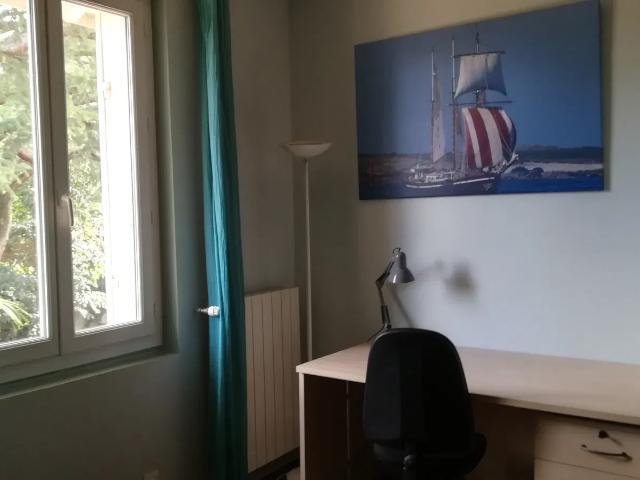 Location Chambre Rue Robert Caumont, Bordeaux