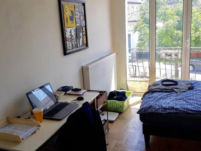 Location Chambre Rue Robert Caumont, Bordeaux