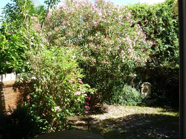 Location Chambre Rue Robert Caumont, Bordeaux