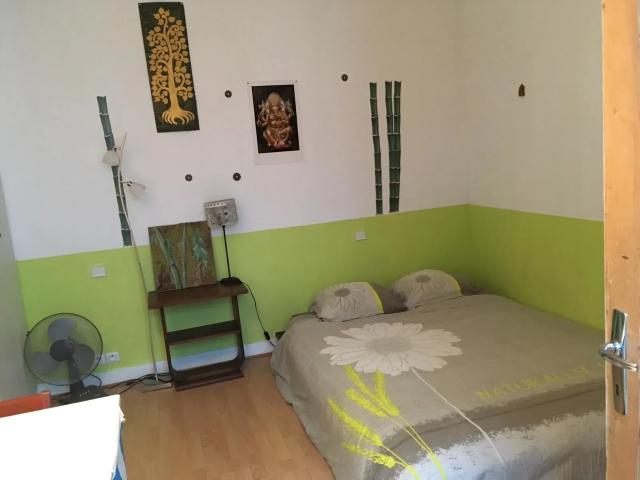 Location Chambre Rue Robert Caumont, Bordeaux