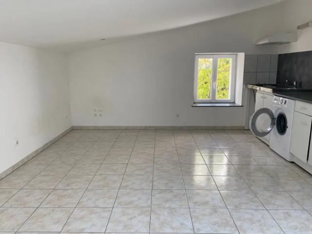 Location Chambre Rue Sainte Marie, Neufchâteau