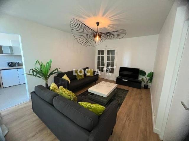 Location Chambre 12 m² à Villeurbanne 590 ¤ CC /mois