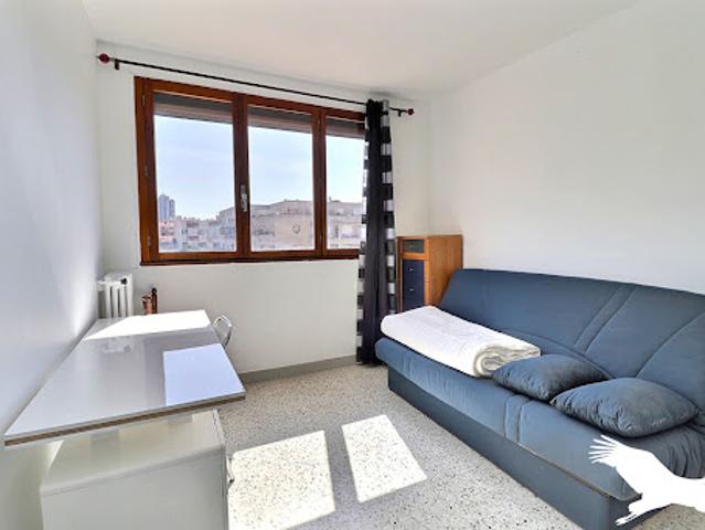 Location Chambre 1 pièce 10 m2 Marseille 10ème