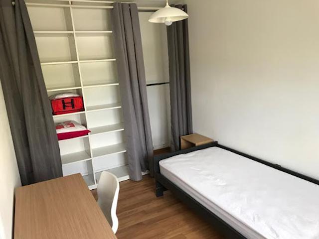 Location Chambre 1 pièce 11 m2 Merignac