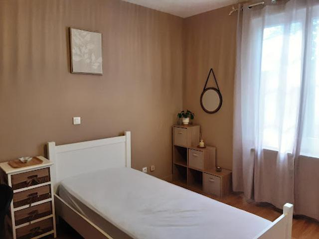 Location Chambre 1 pièce 12 m2 Roubaix