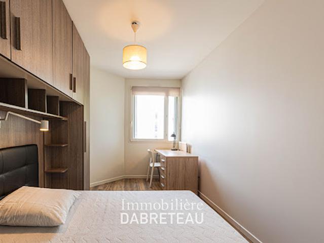Location Chambre 5 pièces 73.24 m2 Lyon 7ème